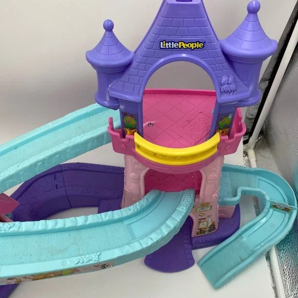 Fisher Price Little People Disney Princess Klip Klop Stable Castle Playset Works - Picture 6 of 14